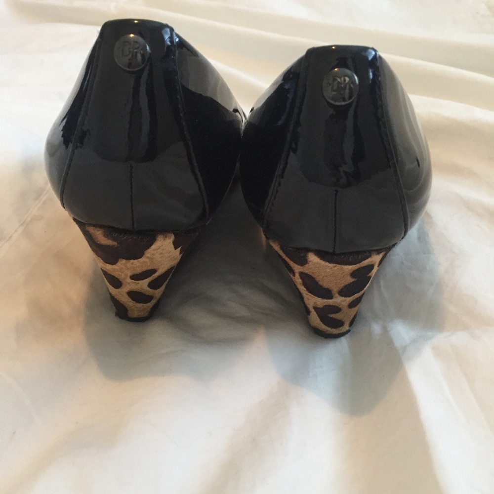 Donald J Pliner Peep toe calf hair pumps - Size 9 - Picture 4 of 7